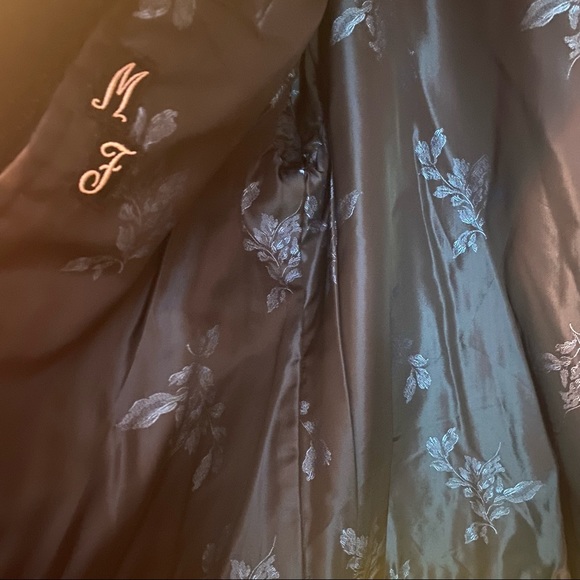 Vintage 60’s black astrakhan Persian lamb cropped jacket with mink collar - Picture 11 of 14